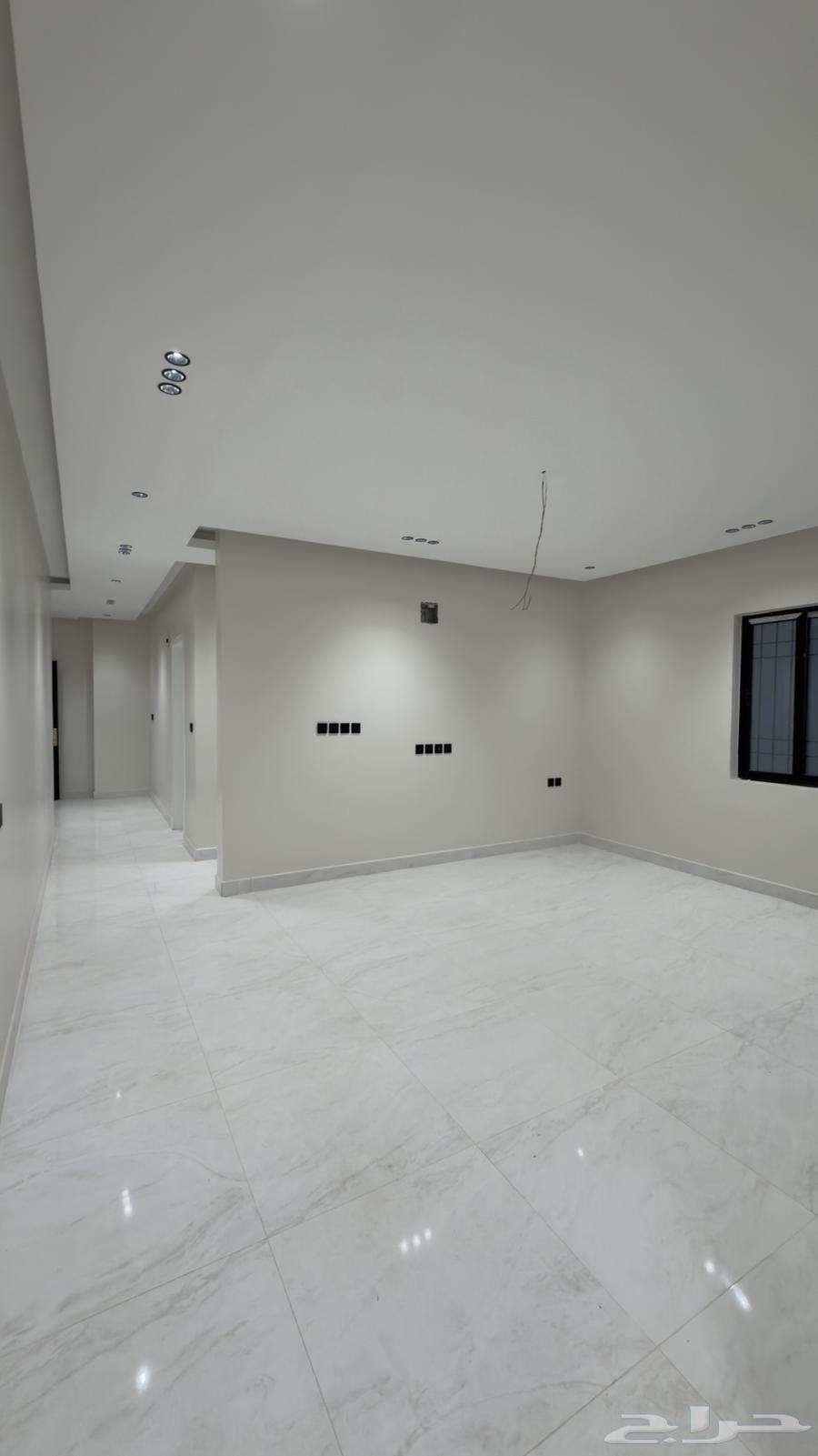 شقة 4 غرف في الندى 8