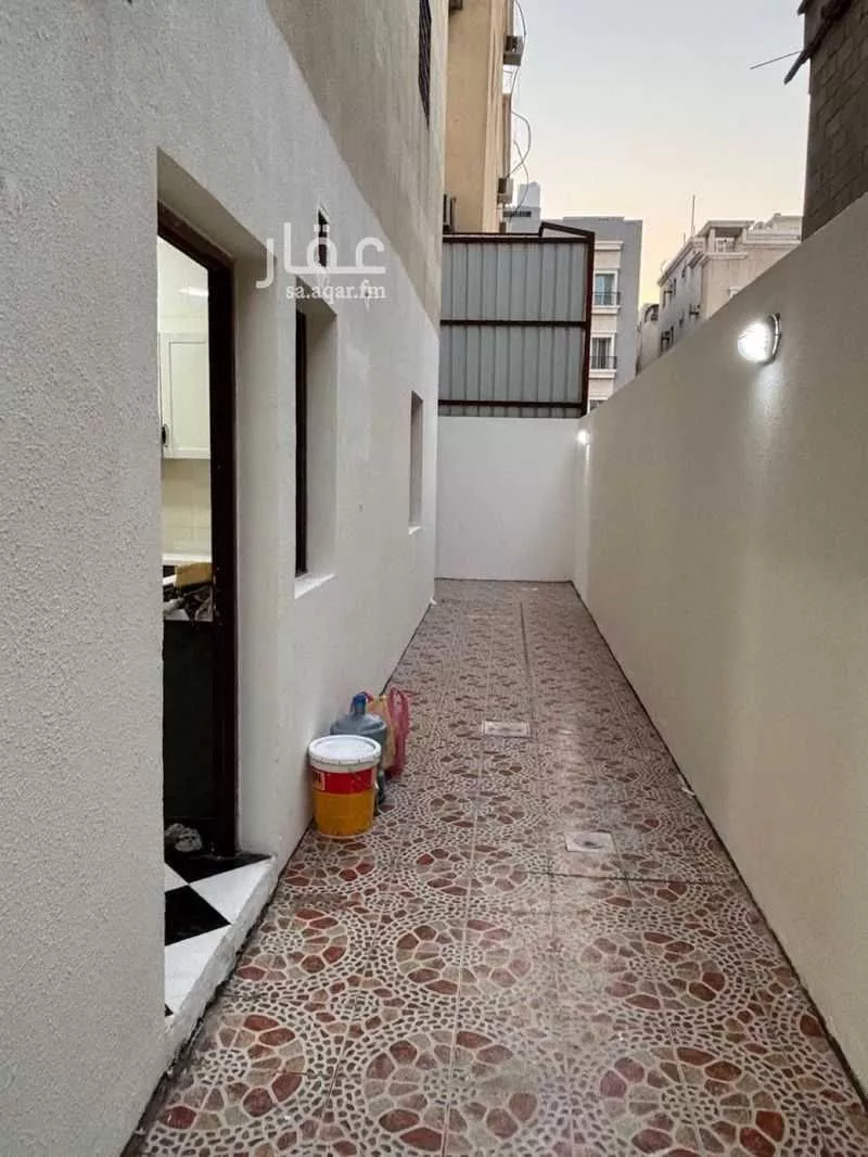 شقة 5 غرف في بدر 6