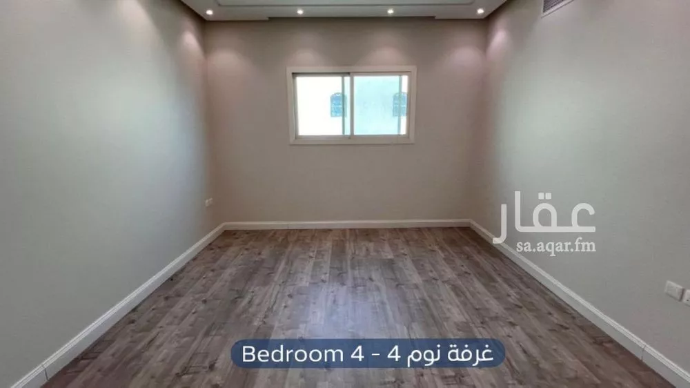 5 bedroom villa in Hittin 25