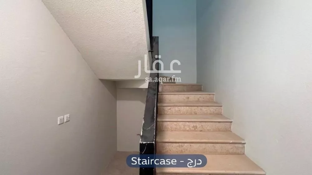 5 bedroom villa in Hittin 26