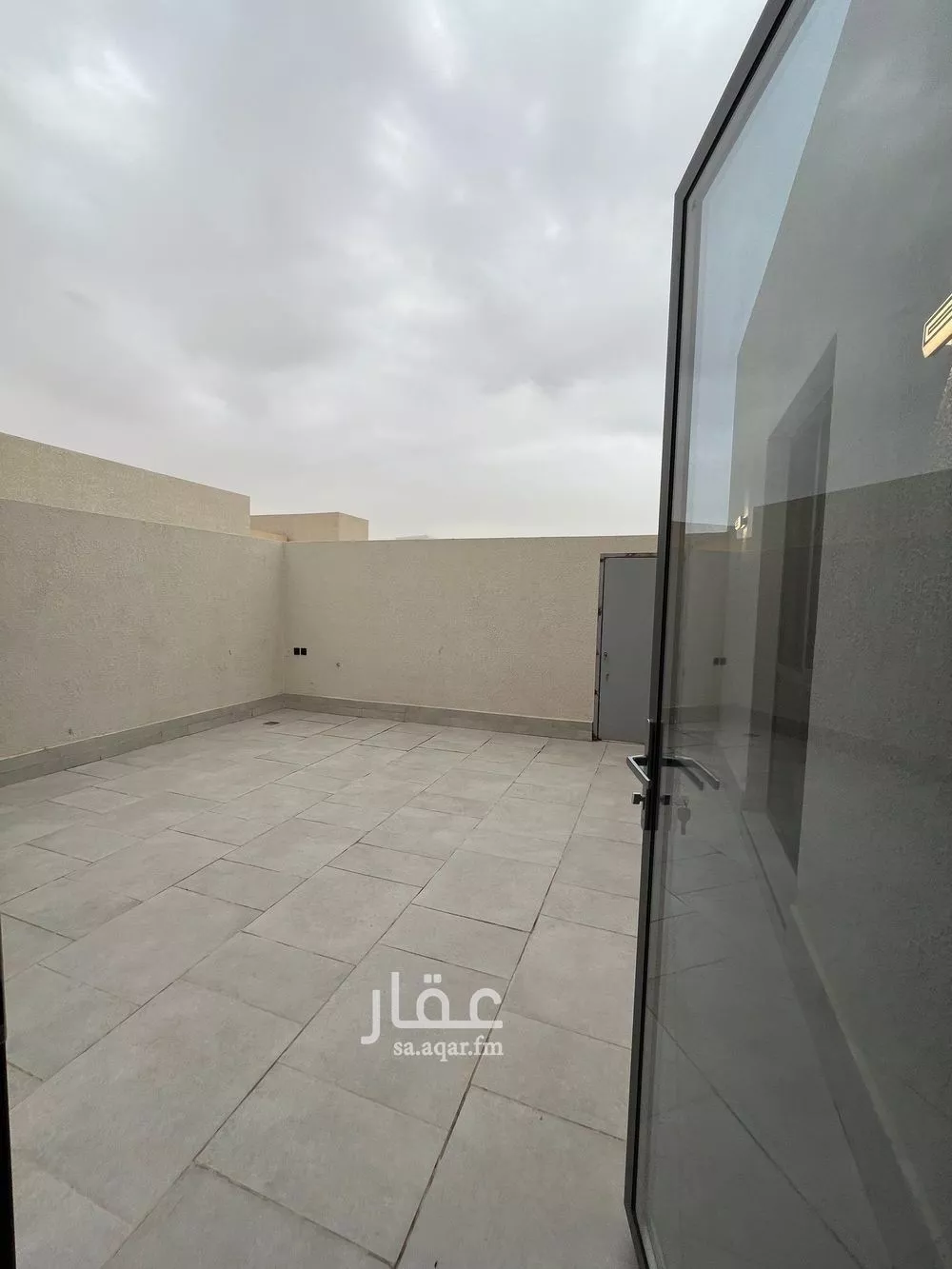 شقة 3 غرف في العارض 8