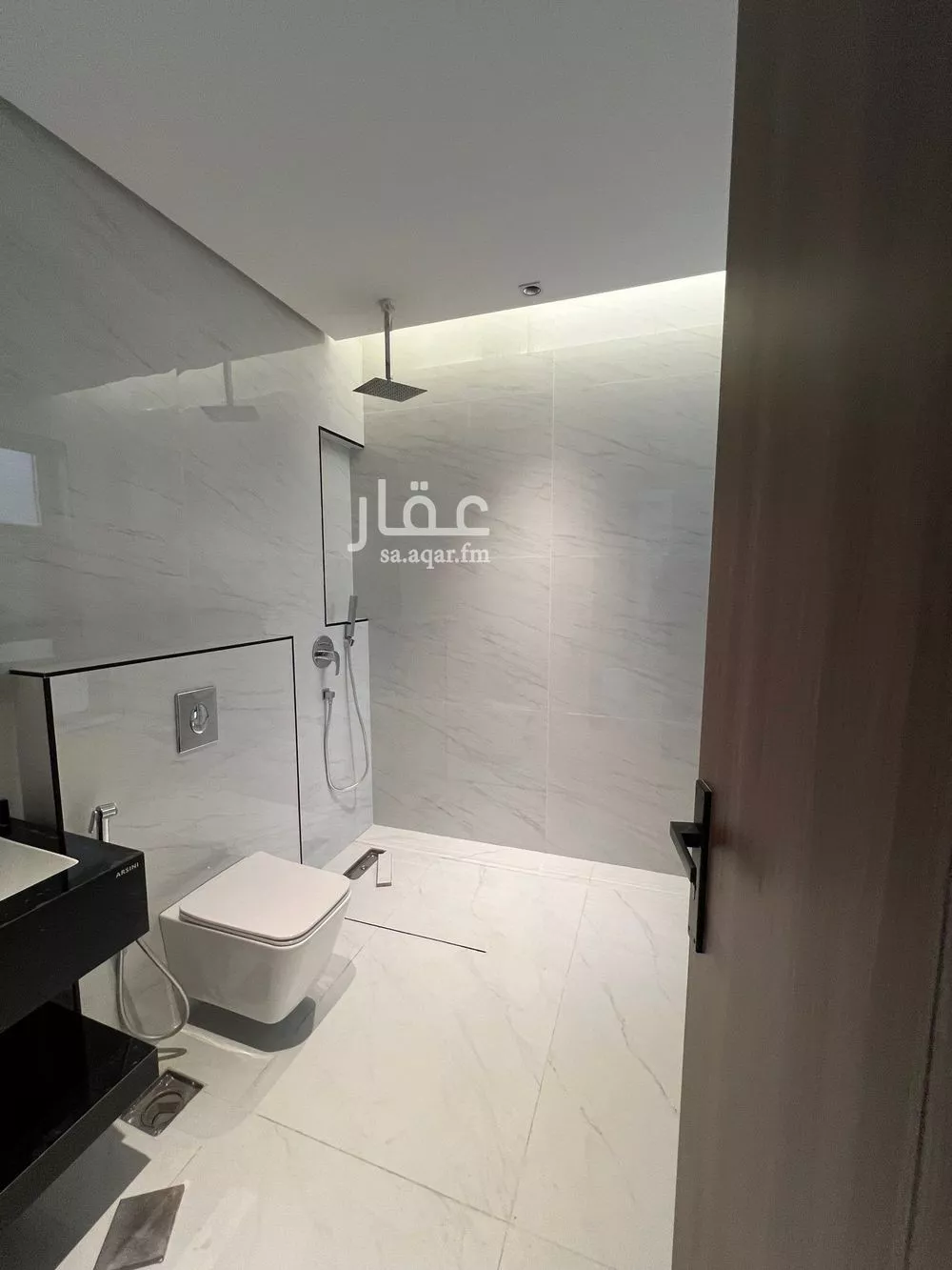 شقة 3 غرف في العارض 9