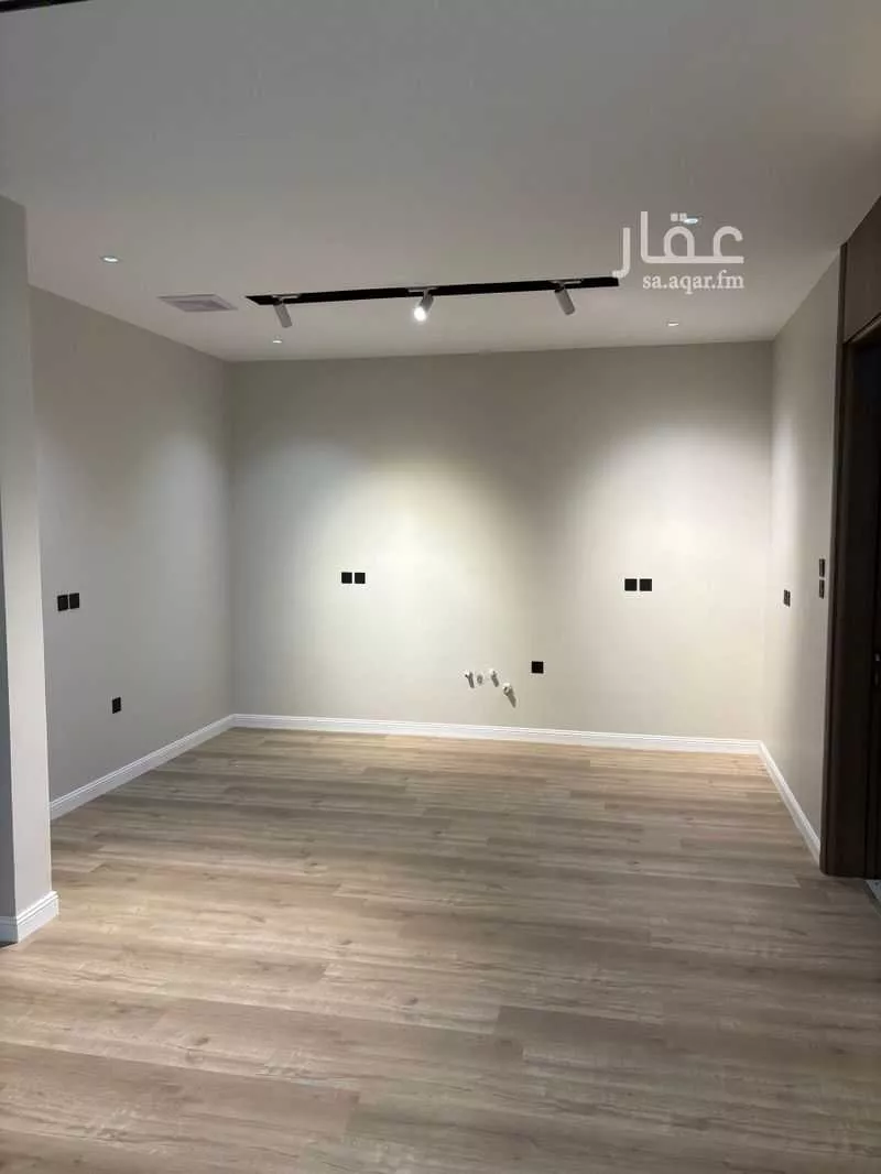 فيلا 6 غرف في اللؤلؤ 24