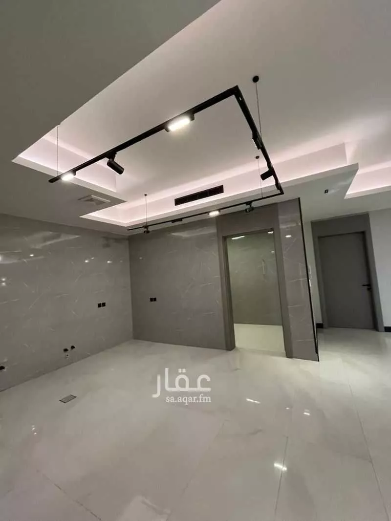 6 bedroom villa in Al Shiraa 7