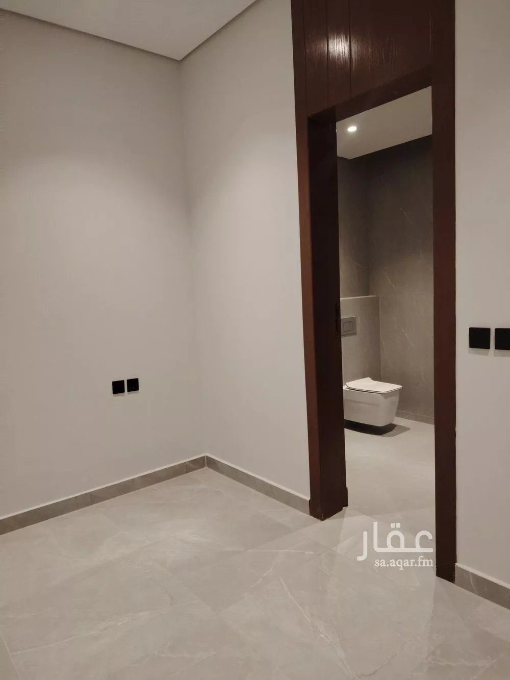 شقة 3 غرف في الرمال 18