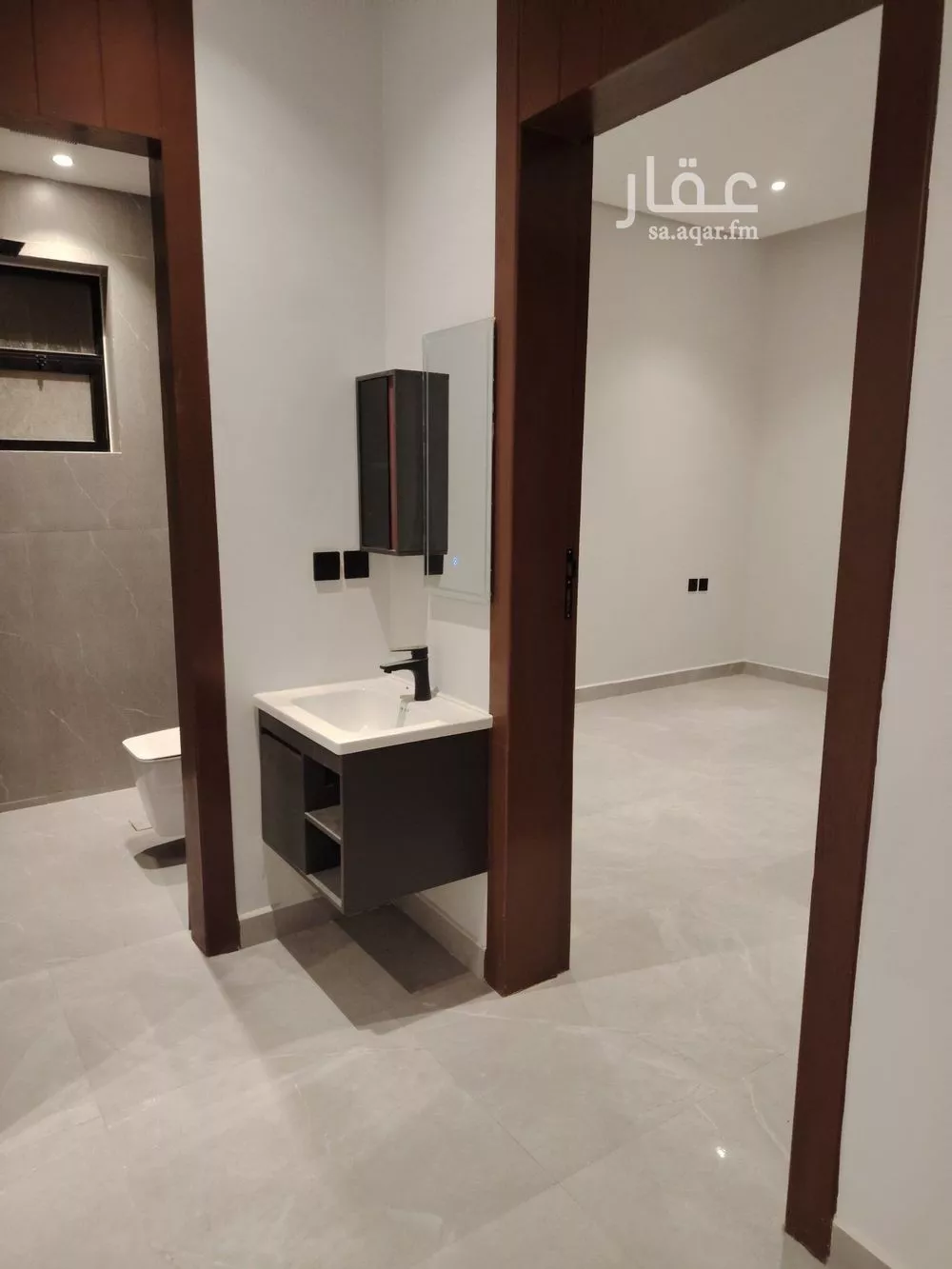 شقة 3 غرف في الرمال 8