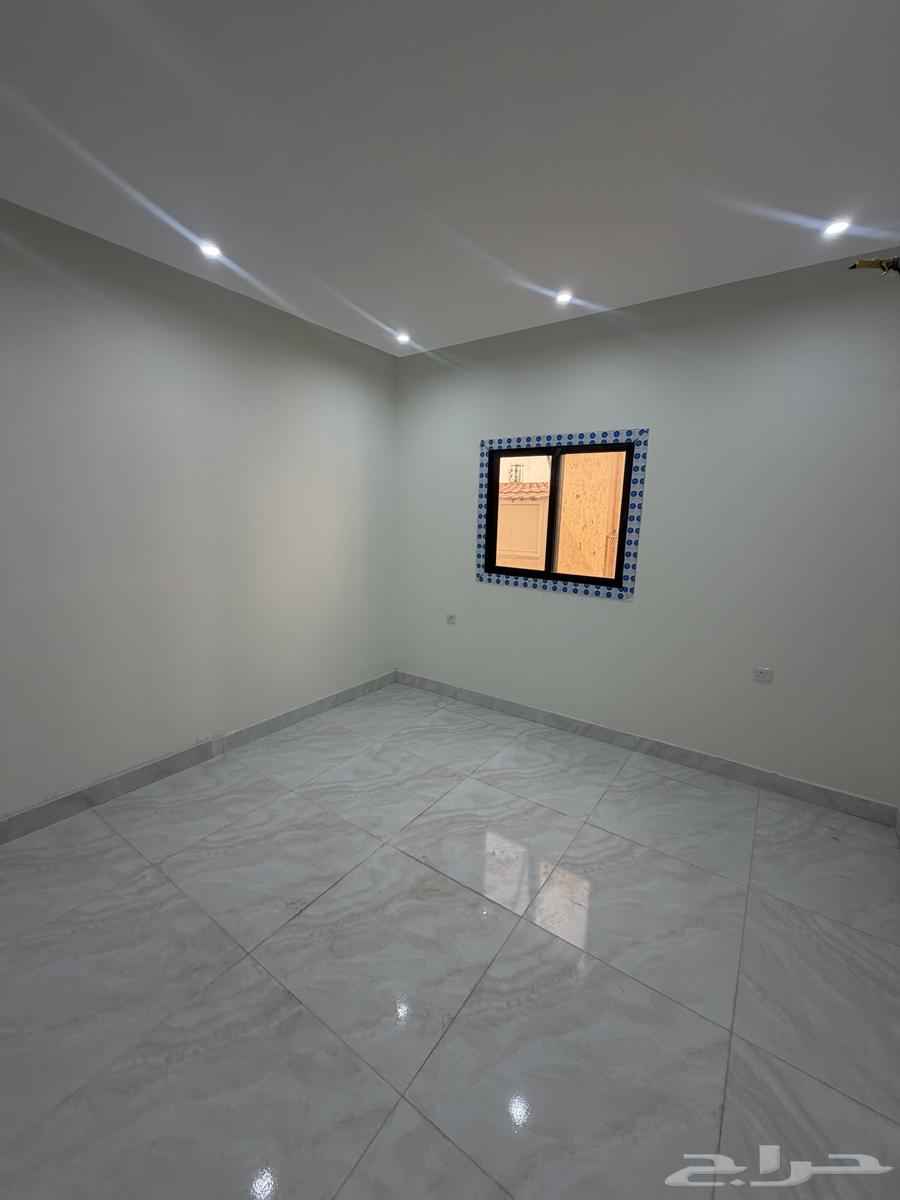 شقة 2 غرف في الخالدية 16
