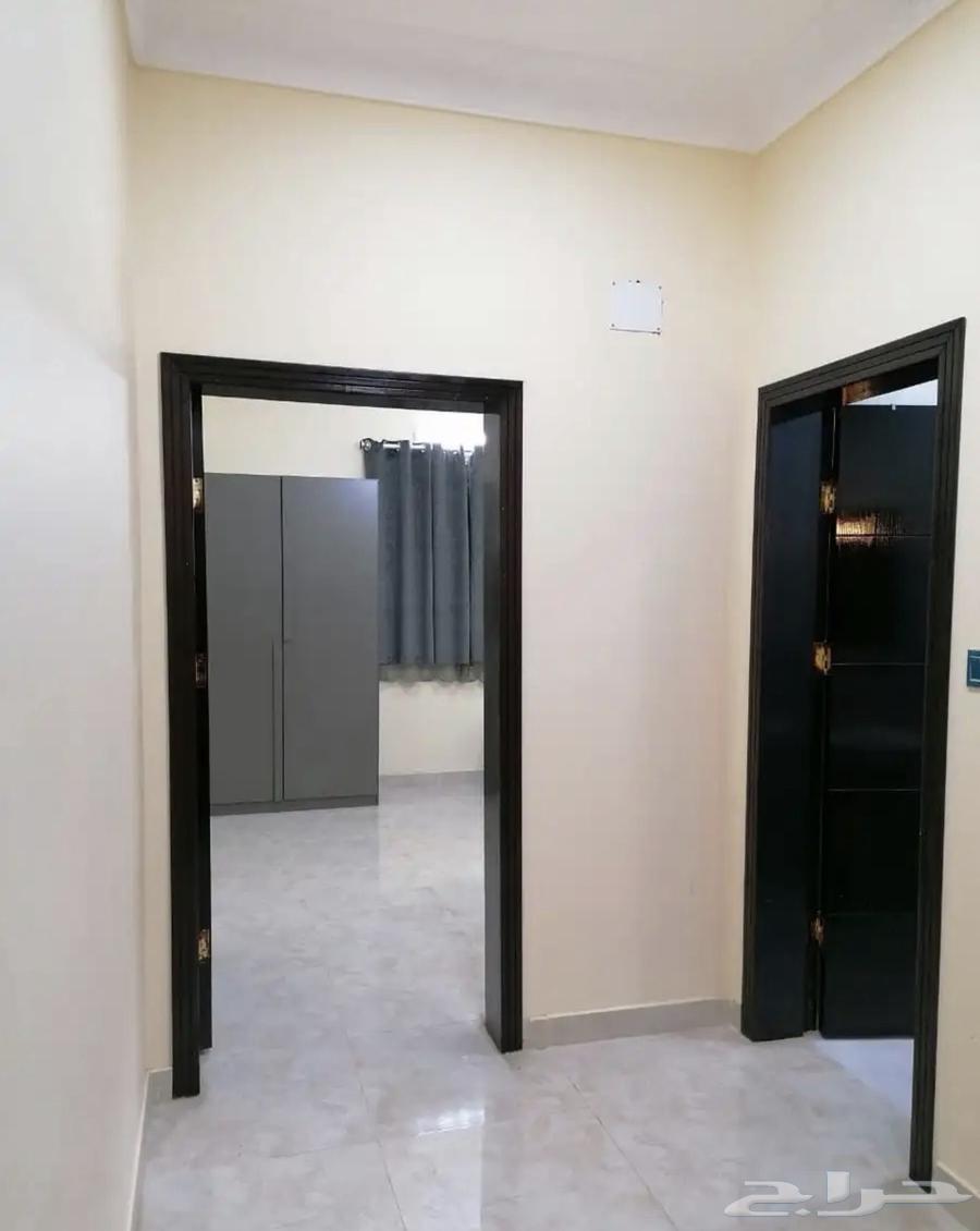 شقة 2 غرف في الصليب الغربي 3