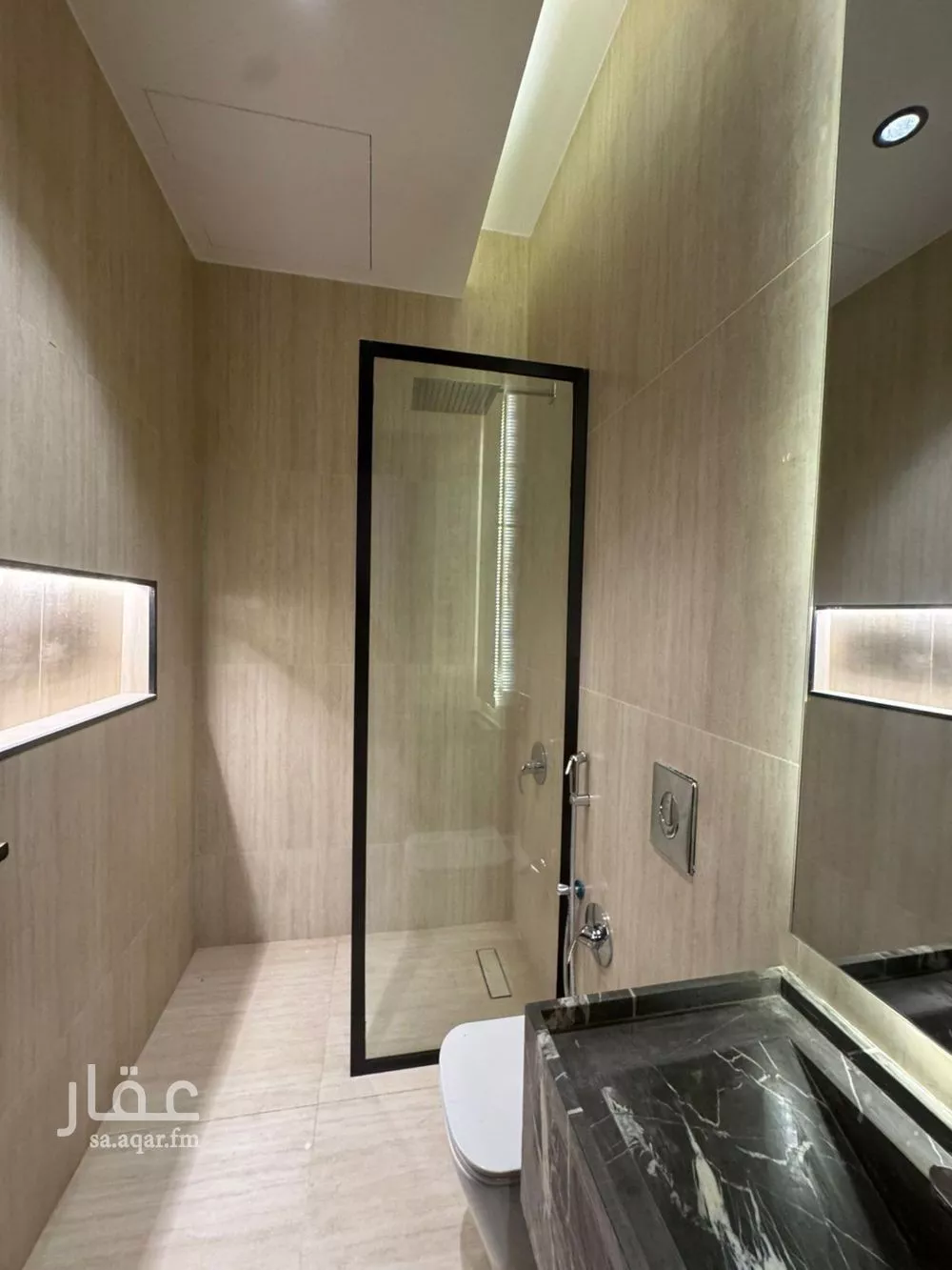 فيلا 5 غرف في العارض 15