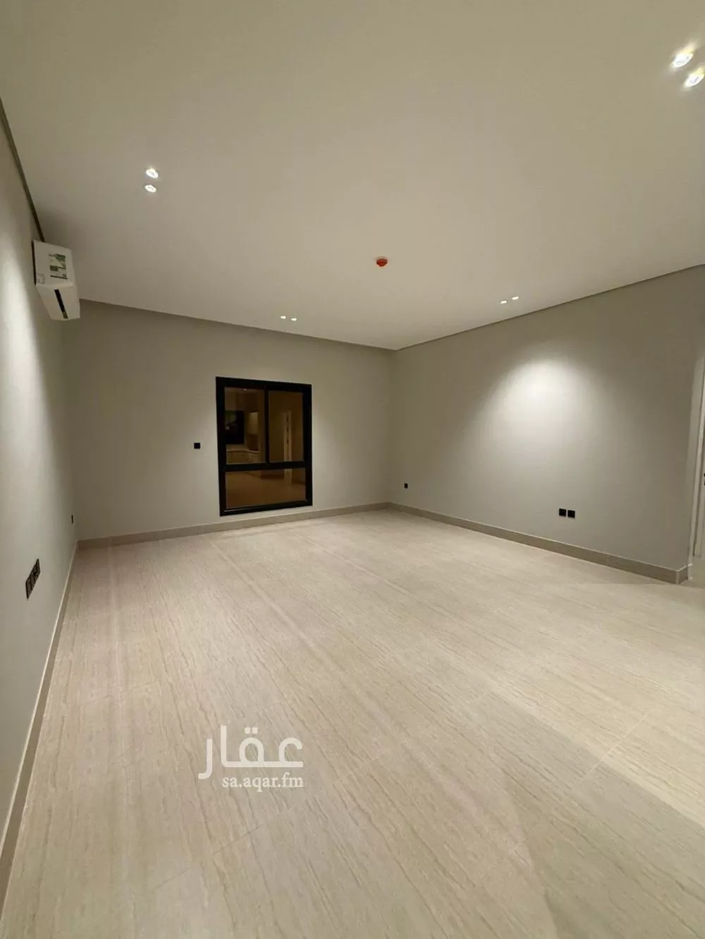 شقة 3 غرف في الرمال 9
