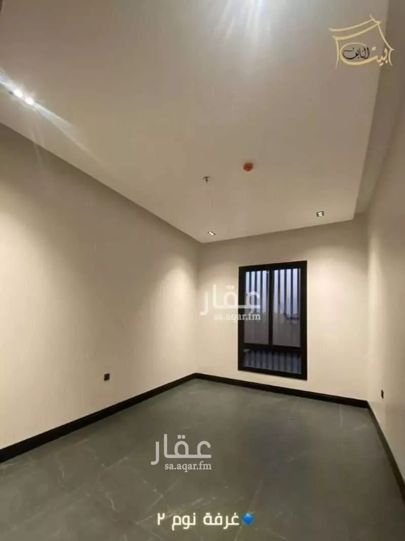 شقة 5 غرف في الرمال 9