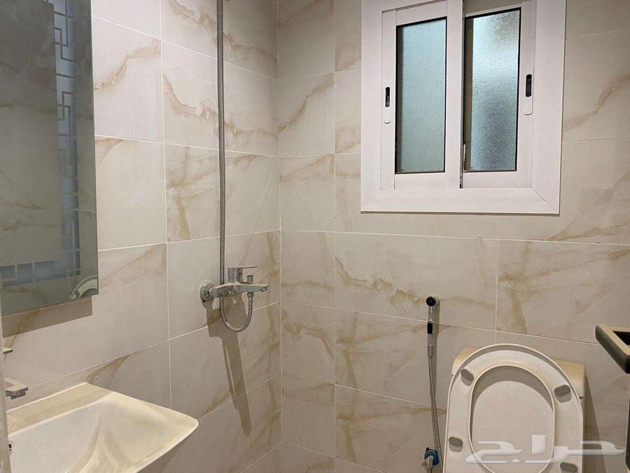 شقة 3 غرف في بطحاء قريش 2