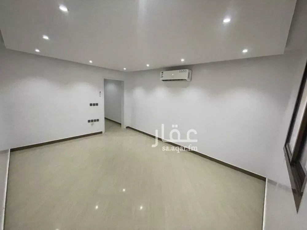 3 bedroom floor in Al Sahafah 6
