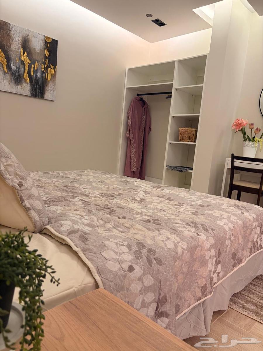 شقة 2 غرف في شظاة 10