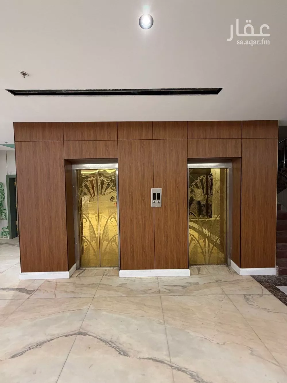 عمارة 1650 م² في اليرموك 3