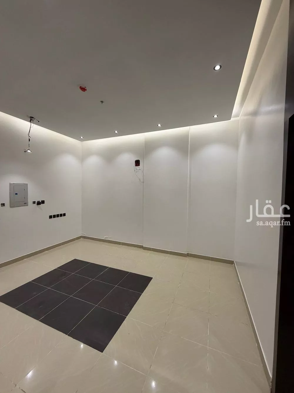 عمارة 1650 م² في اليرموك 6