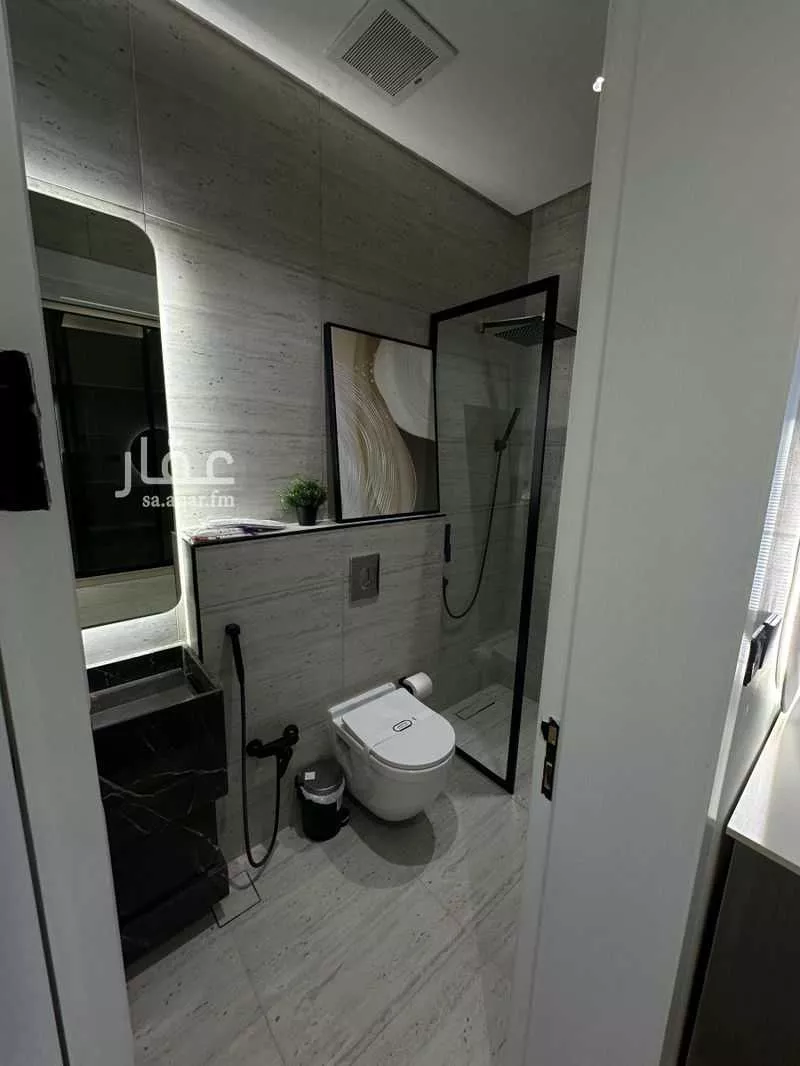 شقة 2 غرف في الملقا 10