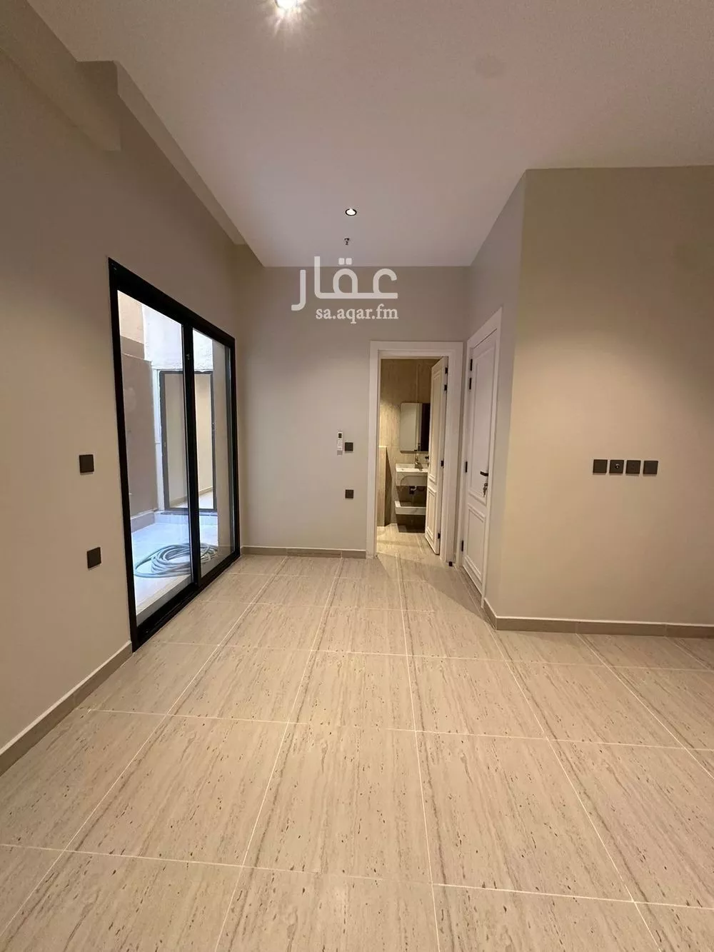 2 bedroom apartment in Irqah 4