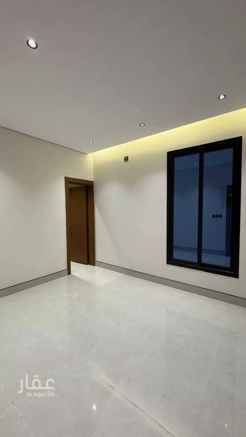 شقة 4 غرف في الشرق 3