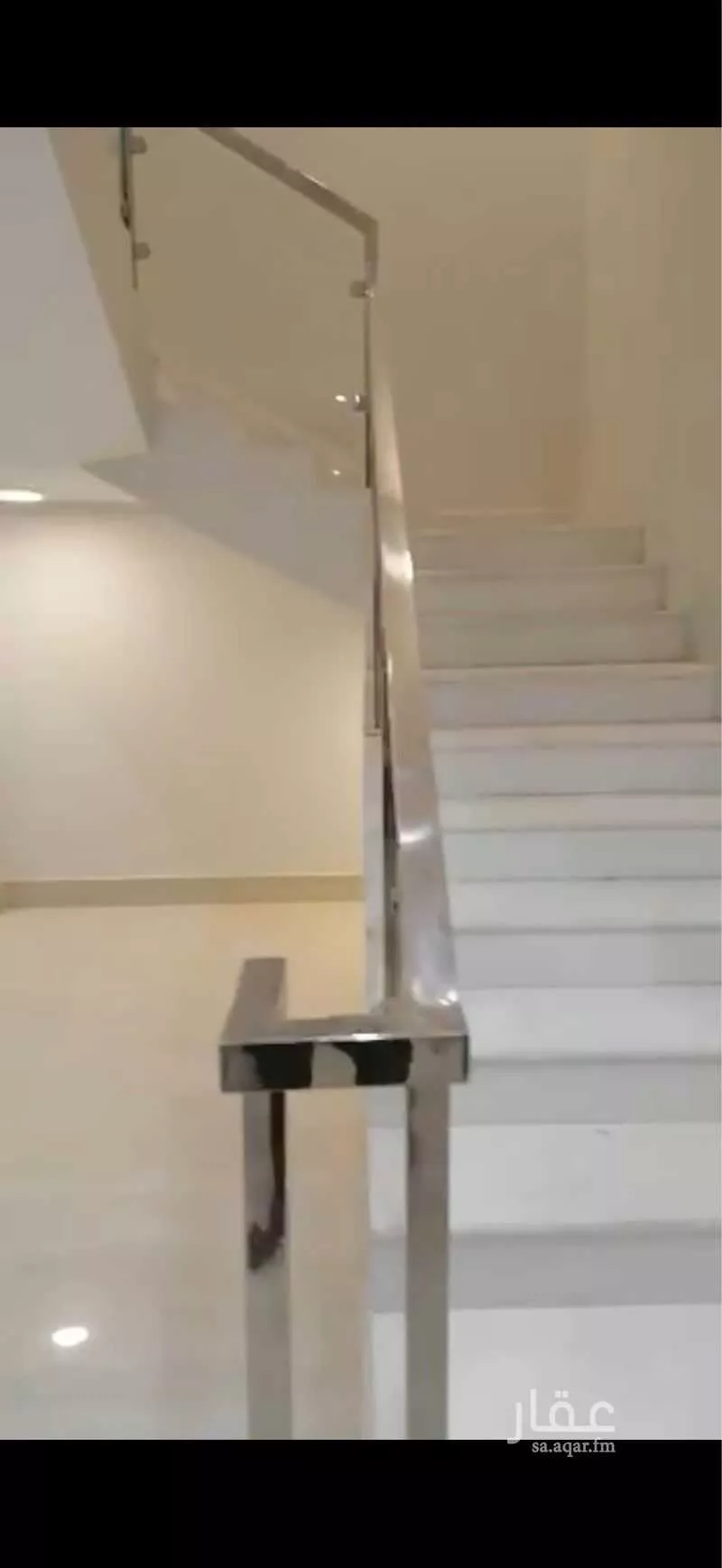 فيلا 4 غرف في العارض 2