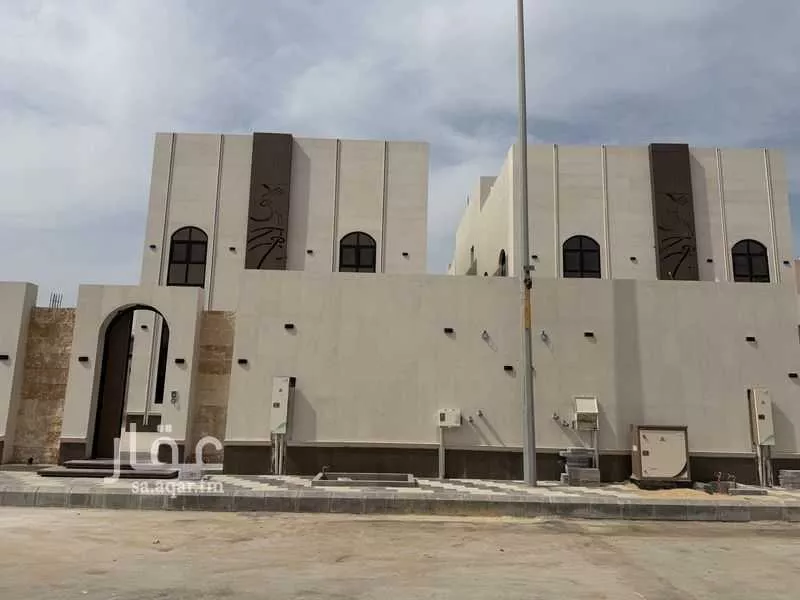 فيلا 9 غرف في الصواري 2