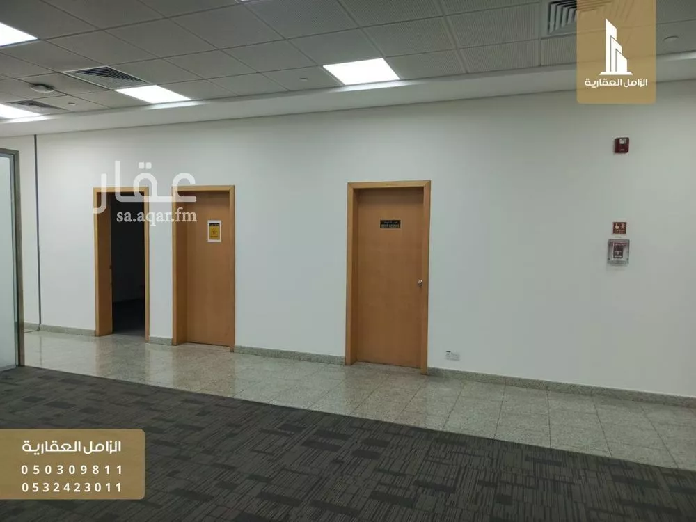 300 sqm office in Madinat Al Umal 3