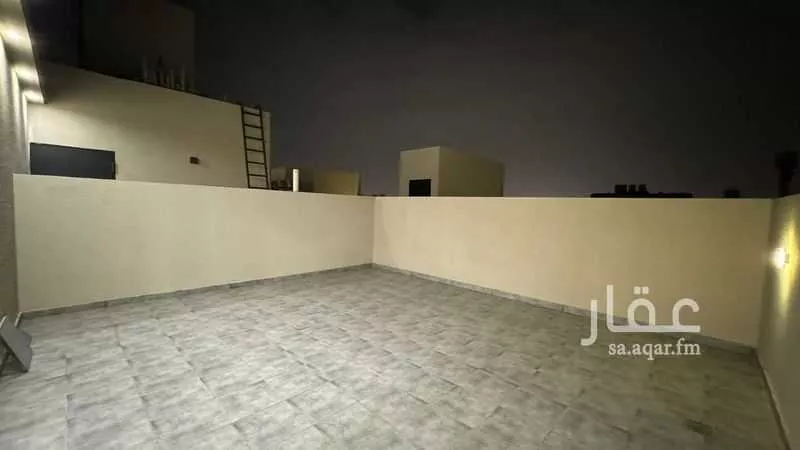 شقة 3 غرف في العارض 4