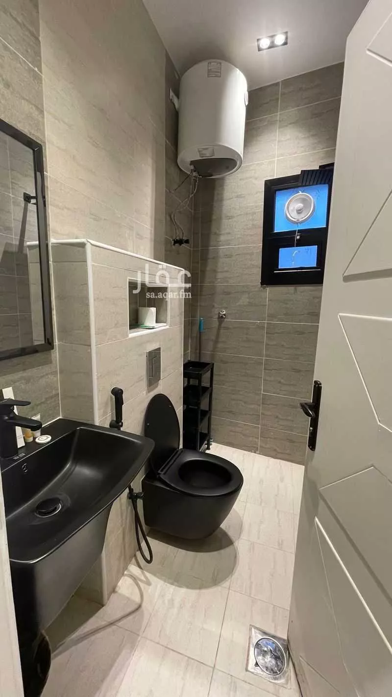 شقة 2 غرف في الملقا 6