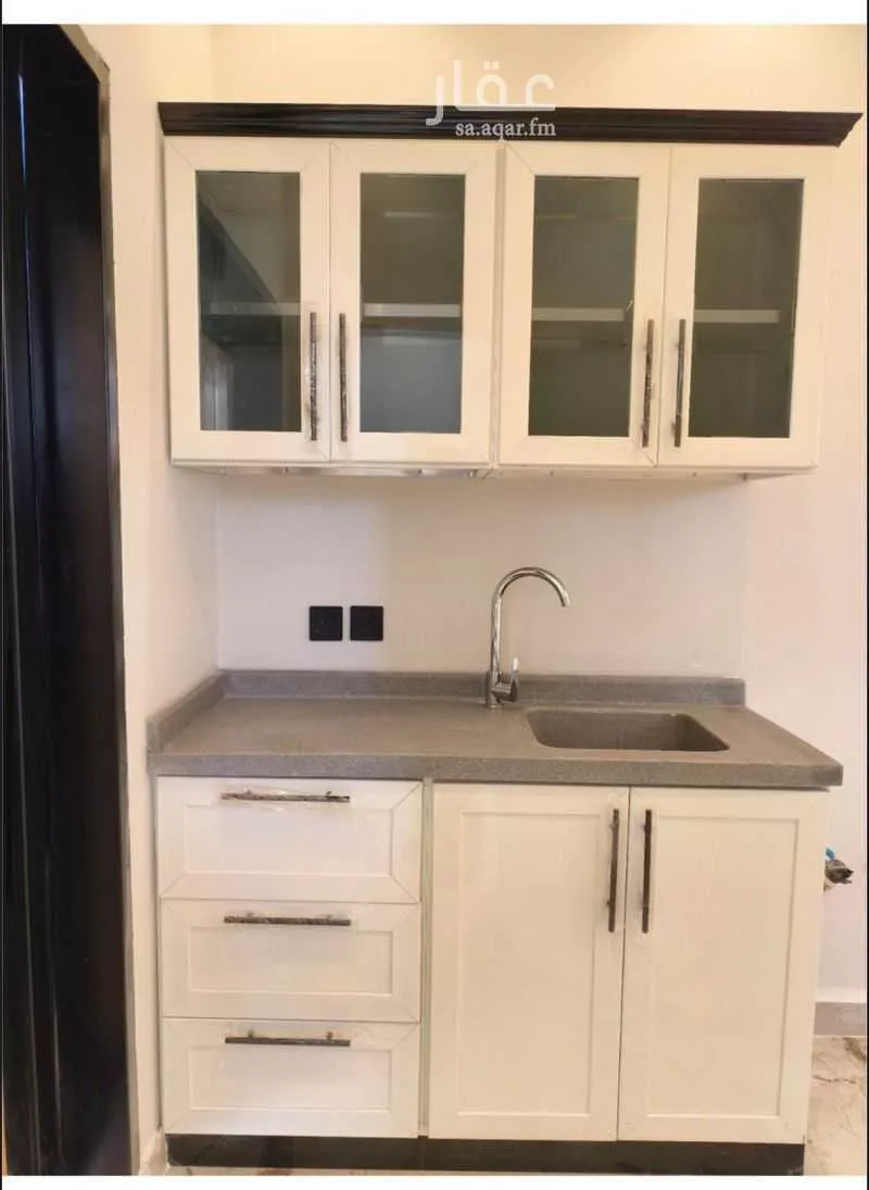 شقة 1 غرف في النفل 4