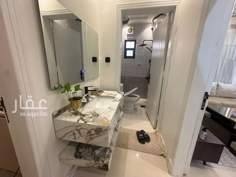 فيلا 7 غرف في المونسية 2