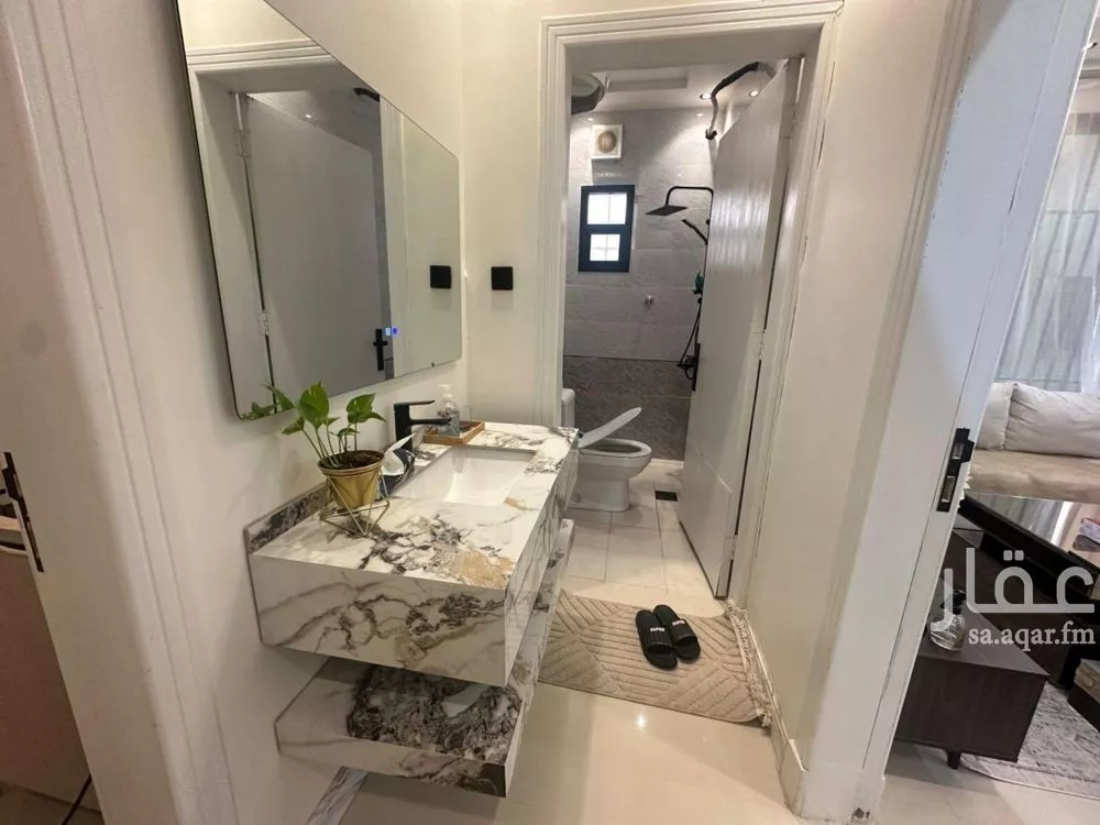 فيلا 7 غرف في المونسية 9