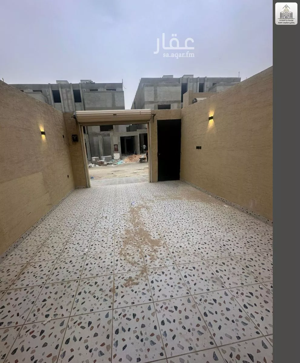 دور 5 غرف في عكاظ 12