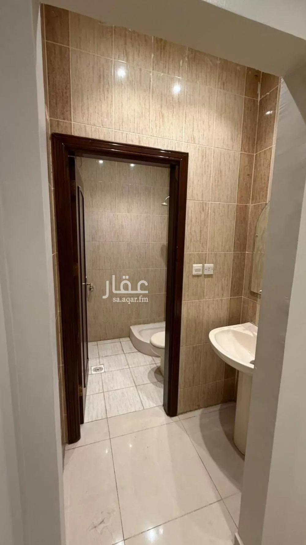 شقة 4 غرف في العوالي 11