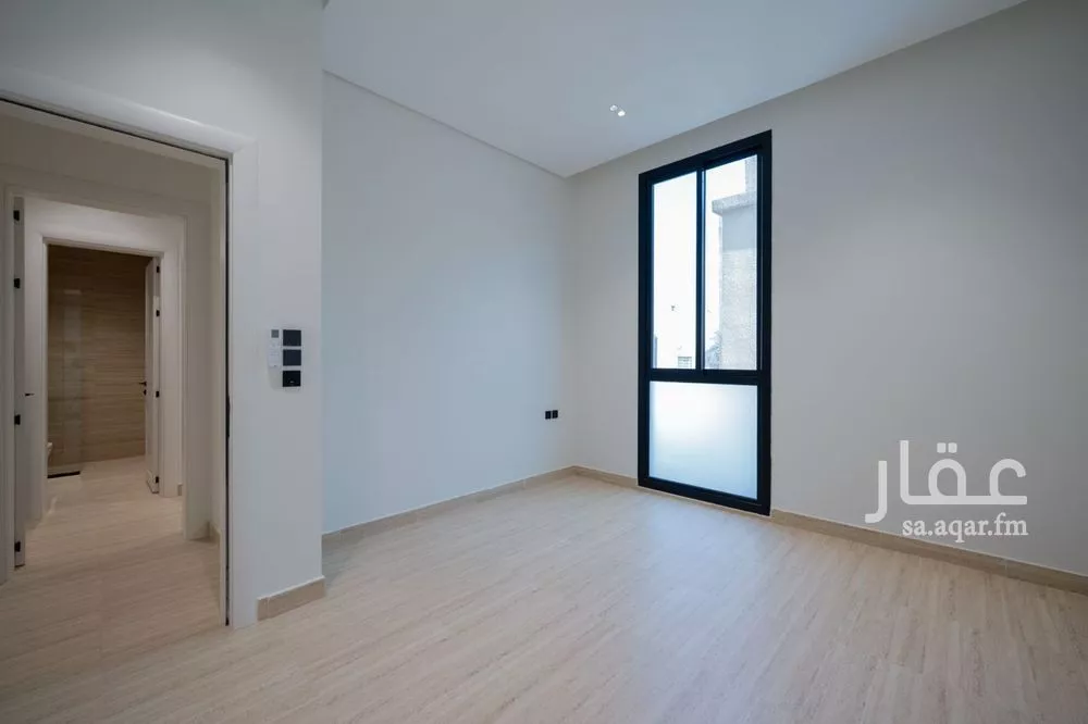 دور 4 غرف في العليا 10