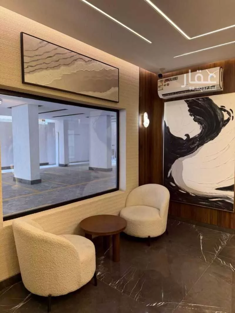 شقة 4 غرف في الروضة 14