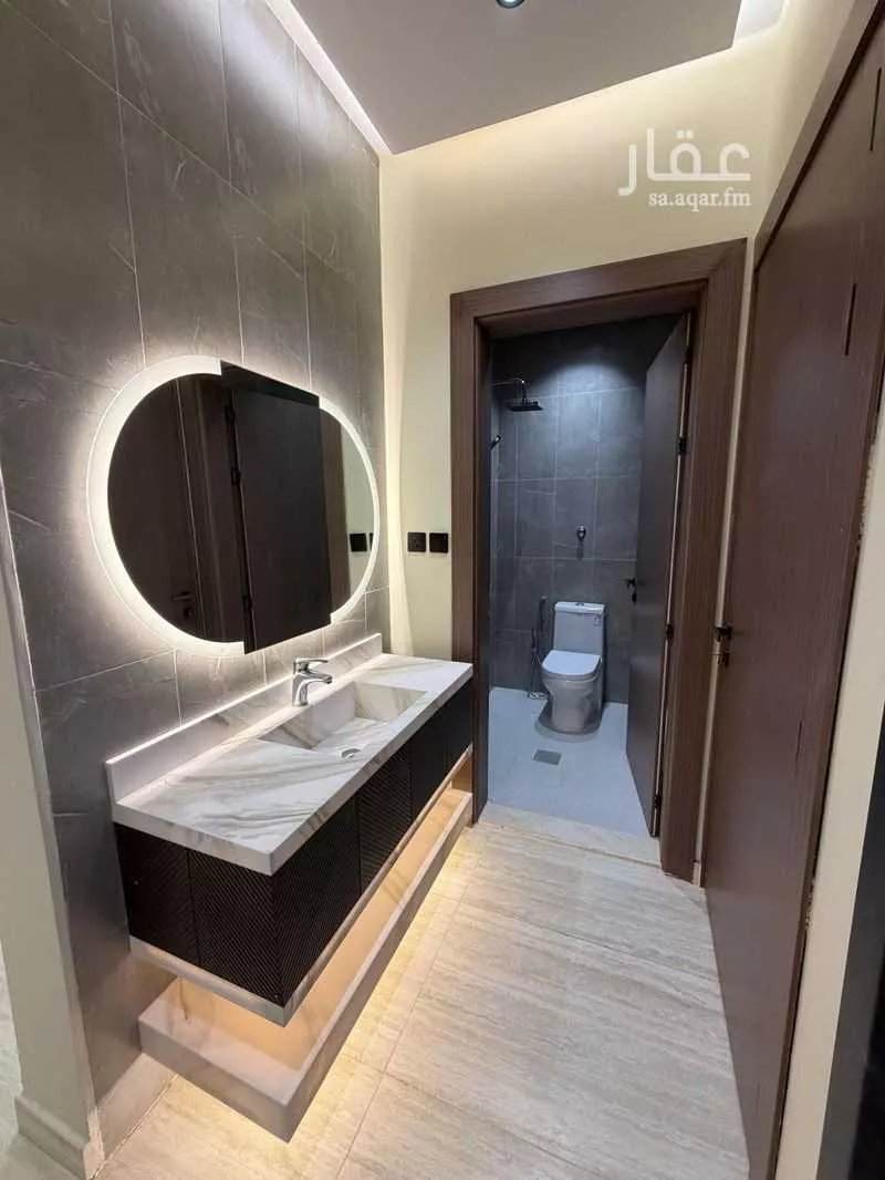 شقة 4 غرف في الروضة 20