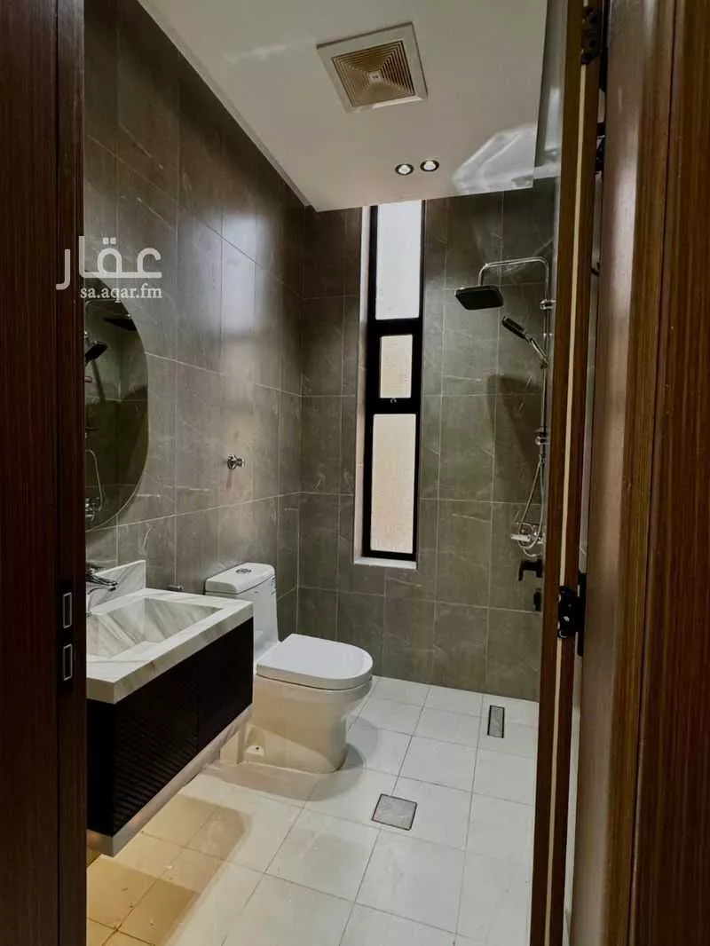 شقة 4 غرف في الروضة 24