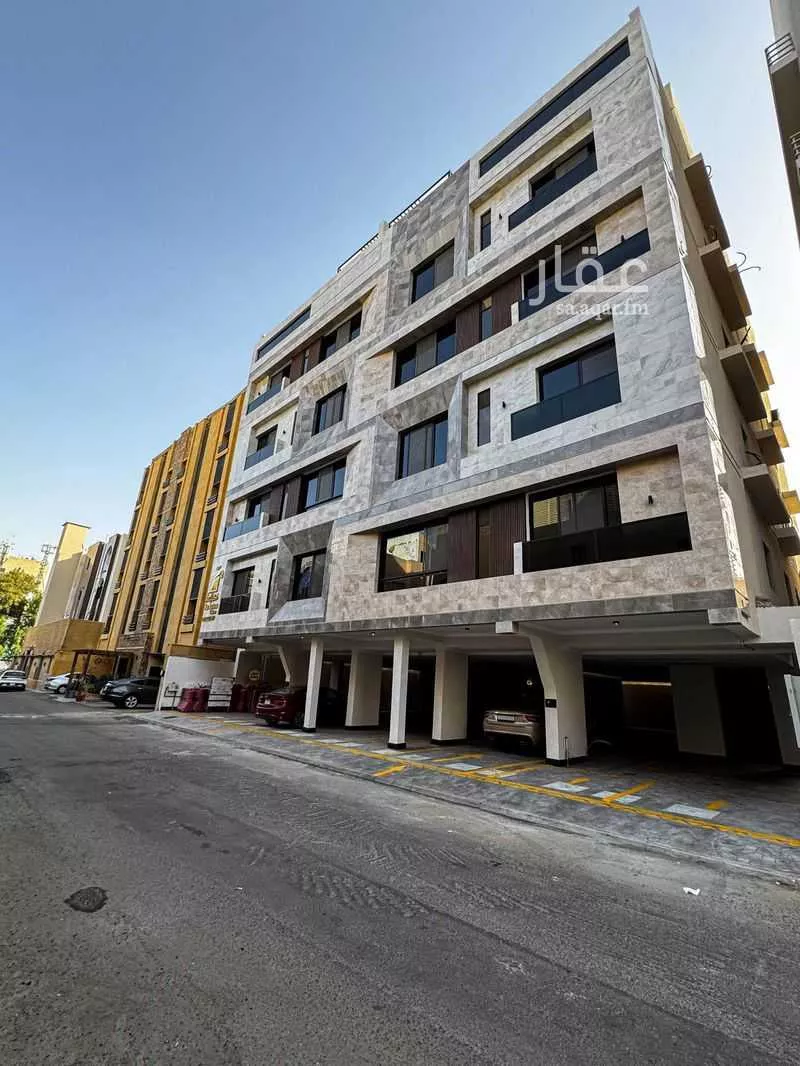 شقة 4 غرف في الروضة 9