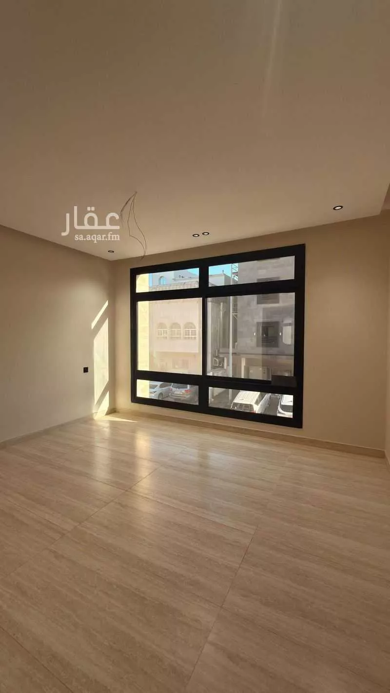 شقة 5 غرف في النعيم 11