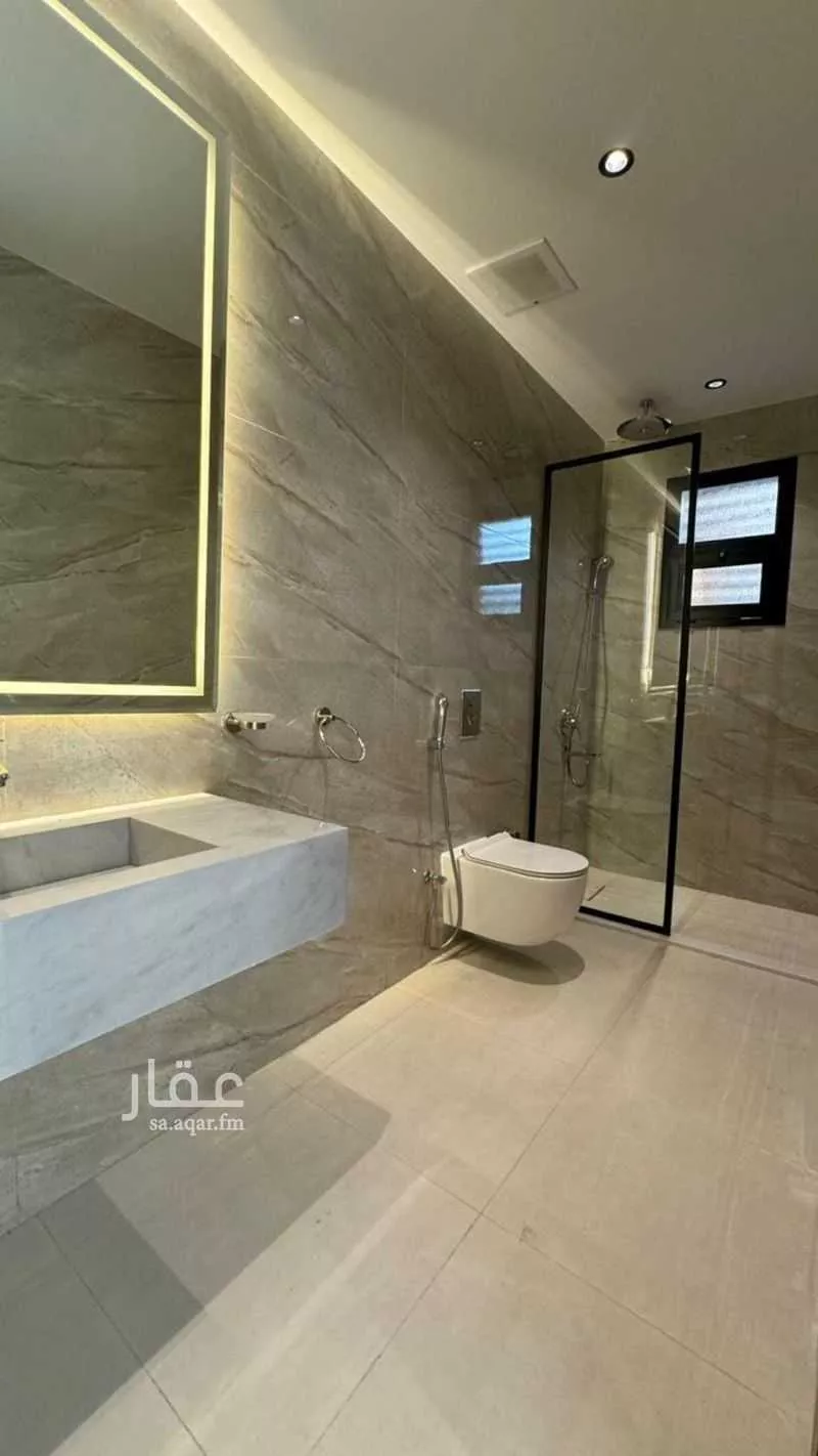 شقة 4 غرف في الروضة 3