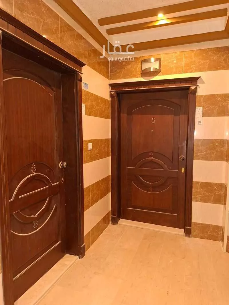 شقة 5 غرف في الزهراء 10