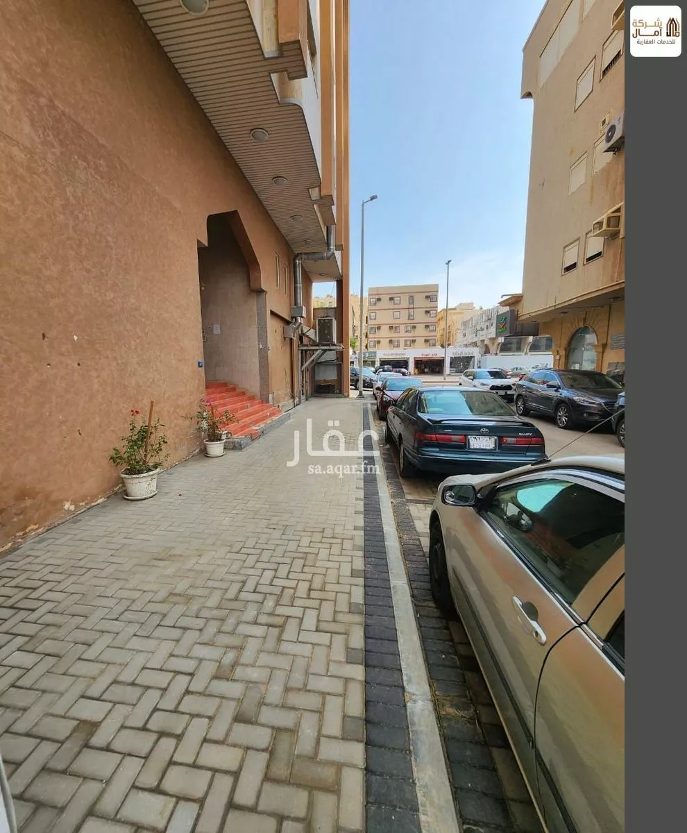 عمارة 529 م² في الشرفية 5