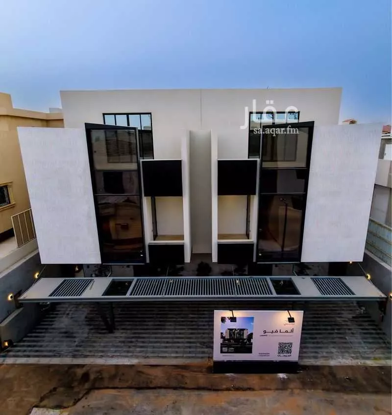 دور 4 غرف في المعذر الشمالي 2