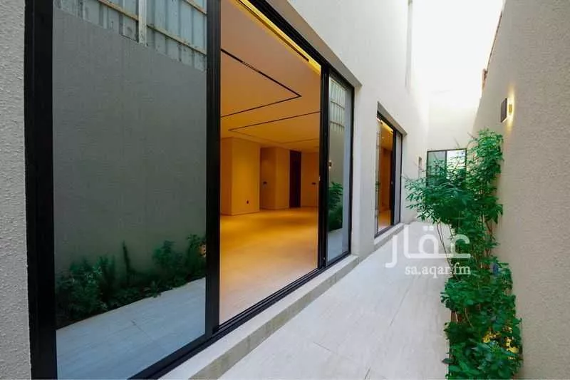 دور 4 غرف في المعذر الشمالي 15