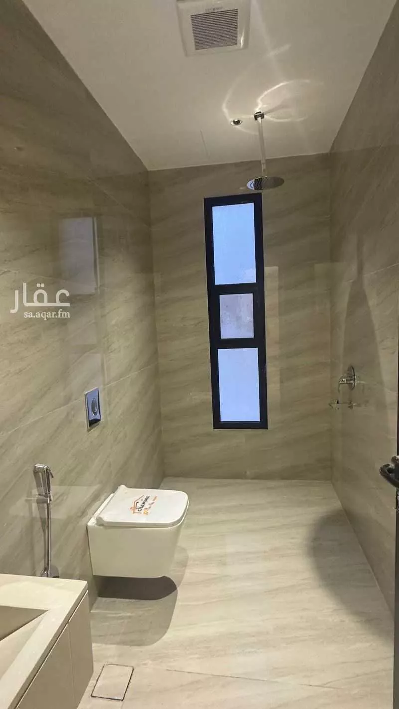 8 bedroom floor in Dirab 11