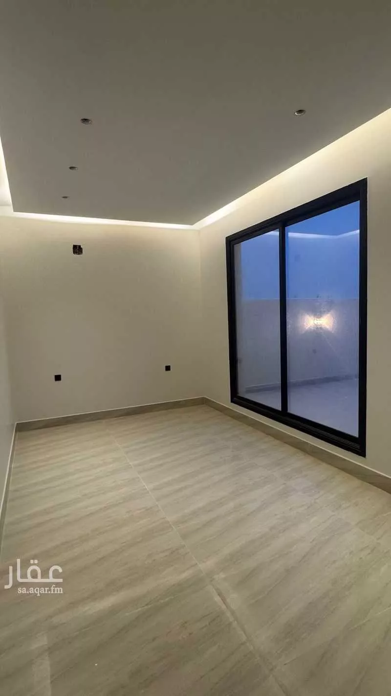 8 bedroom floor in Dirab 21