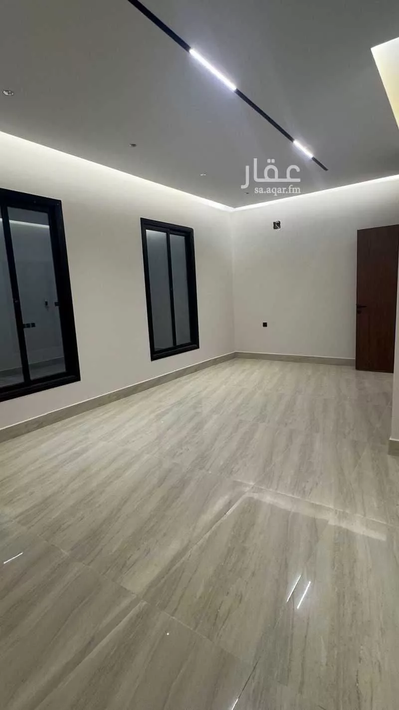 8 bedroom floor in Dirab 6