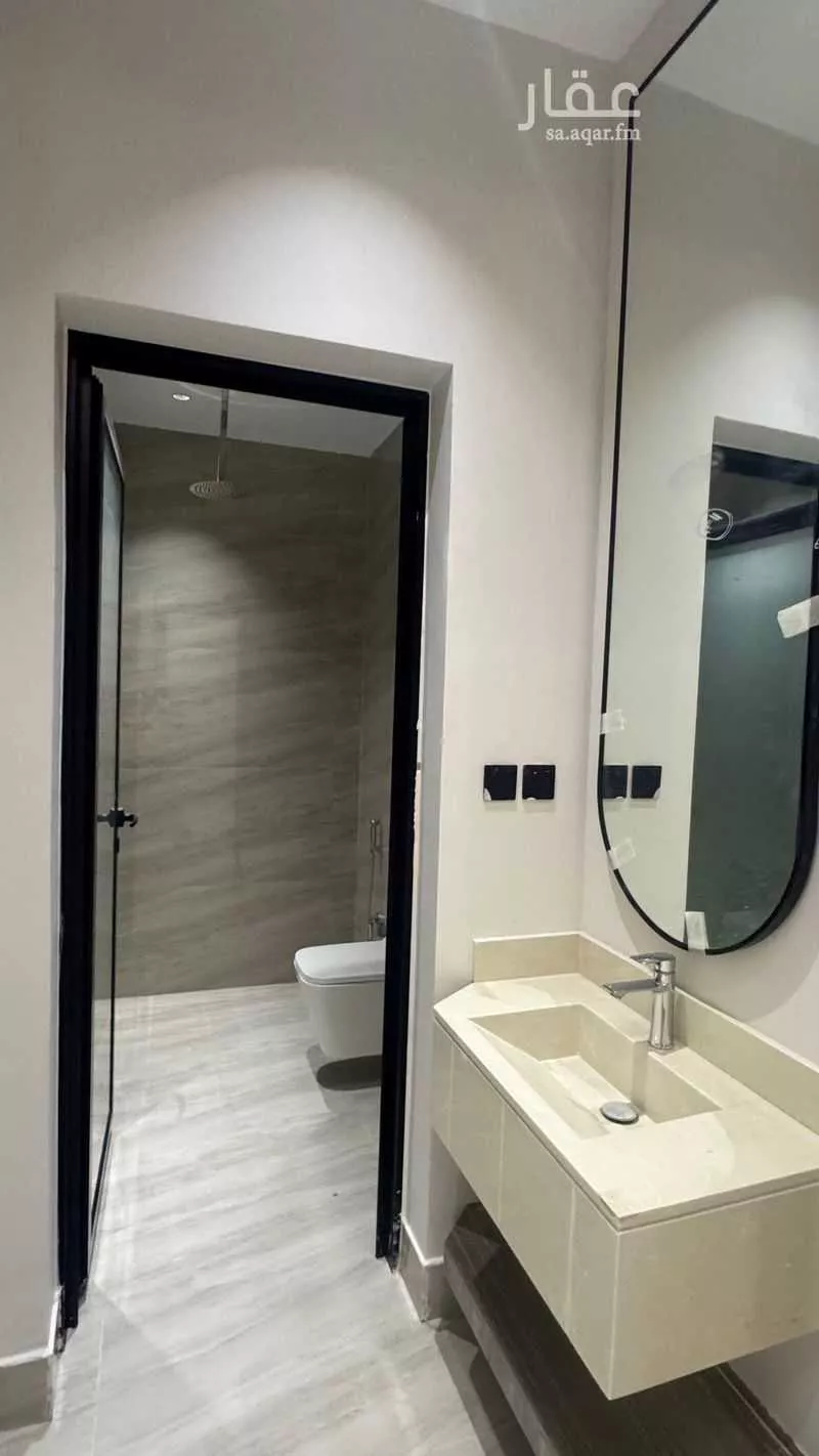 8 bedroom floor in Dirab 10