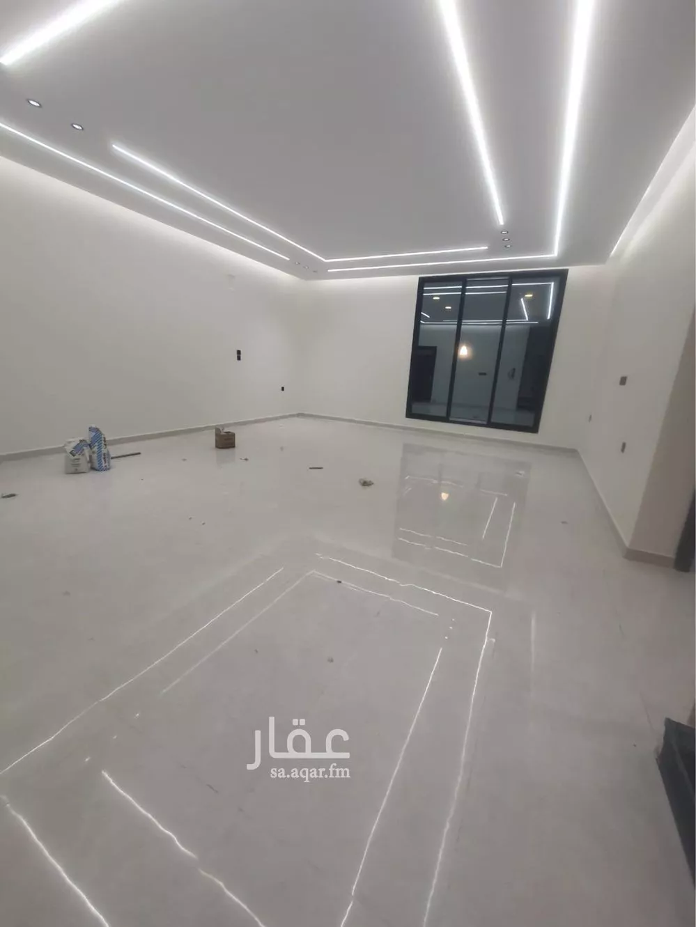 فيلا 5 غرف في احد 5