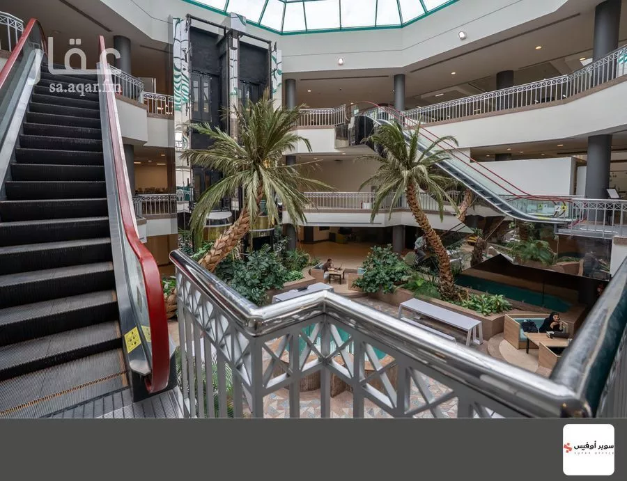 مكتب 10829 م² في الروضة 12